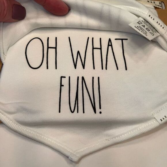 Rae DUNN 3Pk Bandana Bibs Christmas NWT - Picture 4 of 7